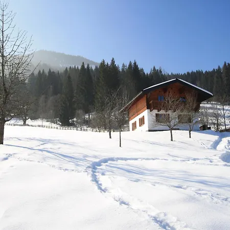 In Near Amade Slopes, Cleaning Included Apartment