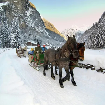 In Near Amade Slopes, Cleaning Included *